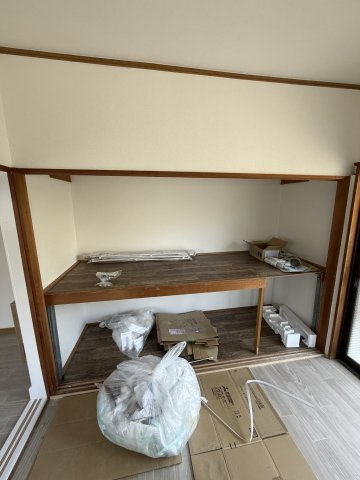 上池田３丁目貸家Ⅱの収納