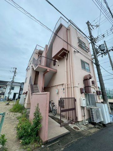 シティライフ小松のエントランス