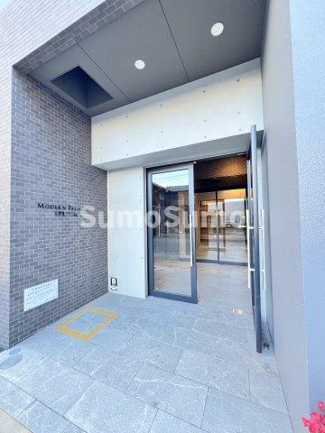 MODERN PALAZZO天神東グランＭのエントランス