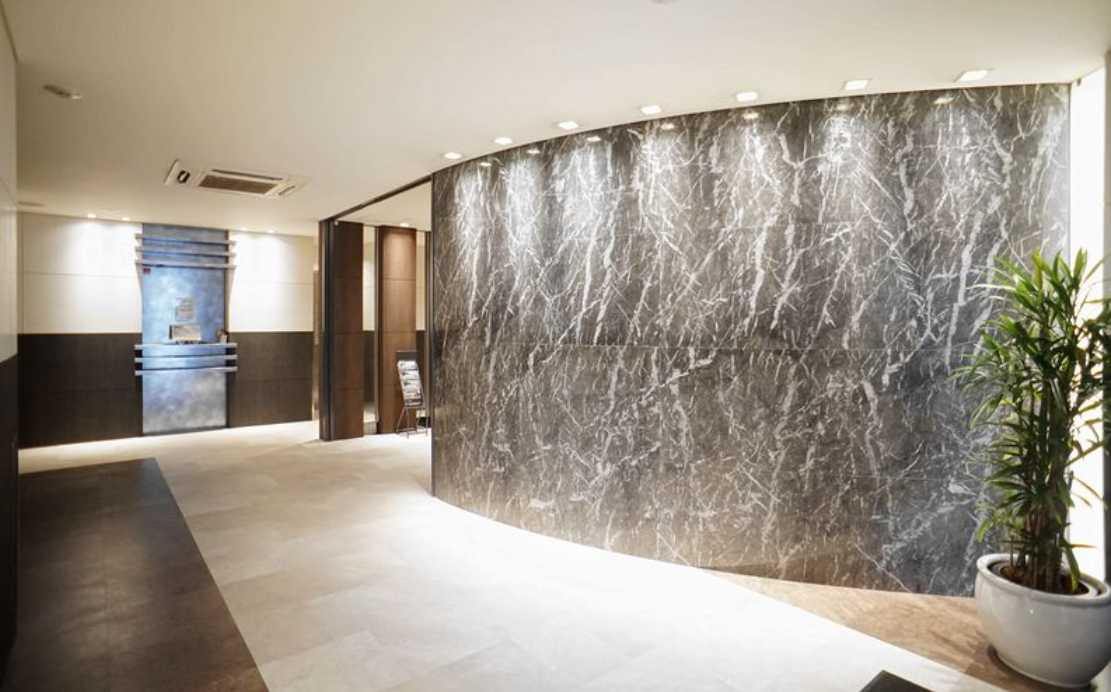 エスティメゾン銀座　駅近　ペット相談可　シャーメゾンのロビー