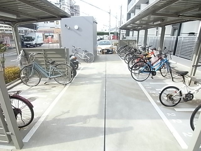 東灘OMパレスの外観