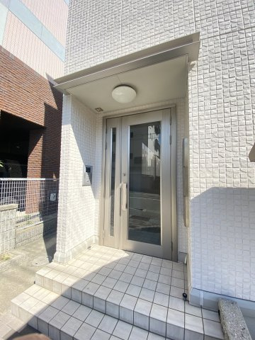 ローズコート芦屋のエントランス