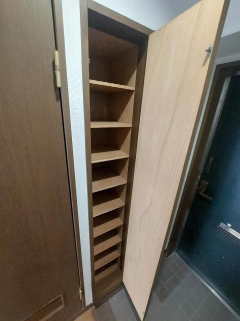 若竹ハイツの収納