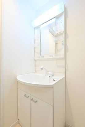 プランドール蔵前の独立洗面台