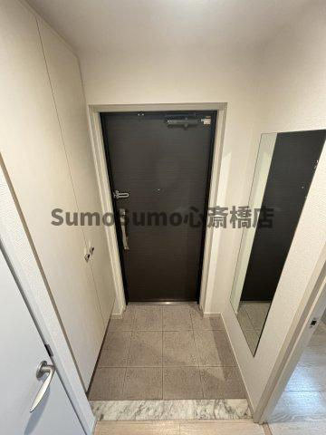 M.hills西本町の玄関