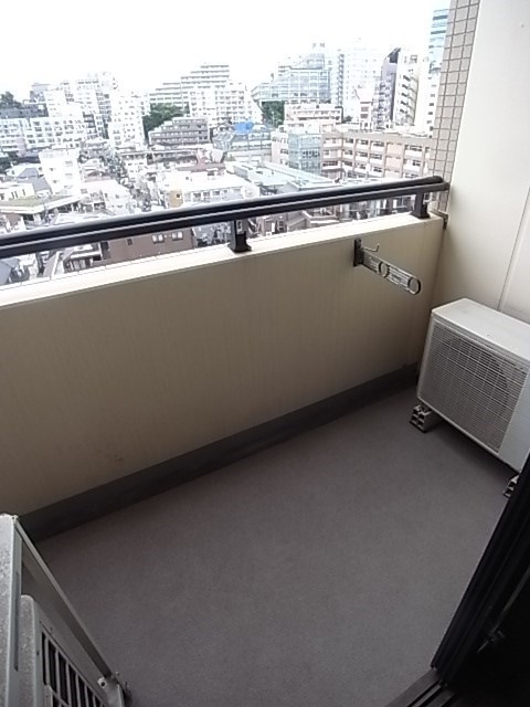 MFPR目黒タワーのバルコニー
