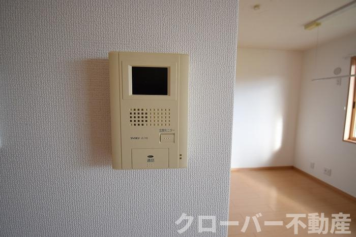 セジュール三条 C棟のセキュリティ|TVインターホン