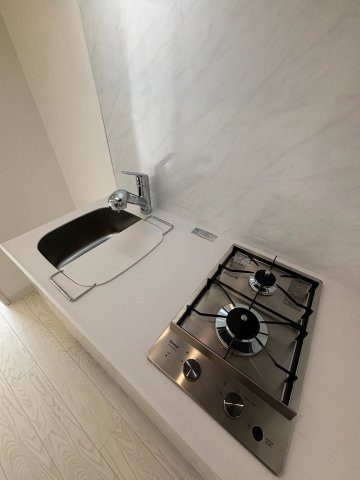アドバンス大阪城べレッツァのキッチン|きれいなキッチンです