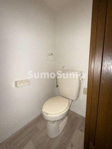 ヴィレッジ・リバー住吉のトイレ|コンパクトで使いやすいトイレです