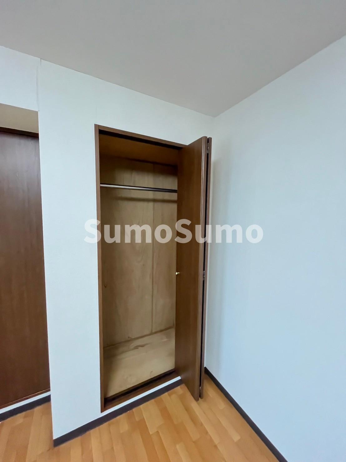 KマンションJINの収納|便利な収納スペースです