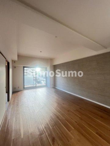 須磨・名谷ハウス１号棟の居間・リビング|居間です