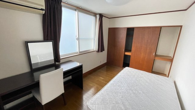 五本木アパートメンツの内装