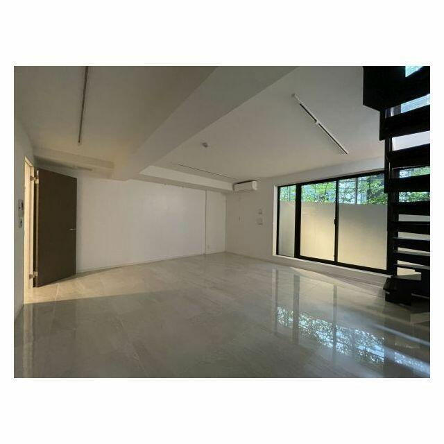 PASEO中目黒のロビー|地下階　ベッドルーム 