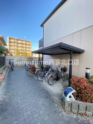 ファーストコーポ西宮北口のその他共用部分
