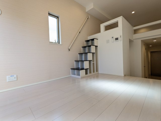 ソレアードの洋室