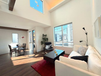 シンプルモダンなデザイナーズハウス／鶴見区汐入町の画像