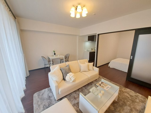 プレジオ西宮今津の居間・リビング
