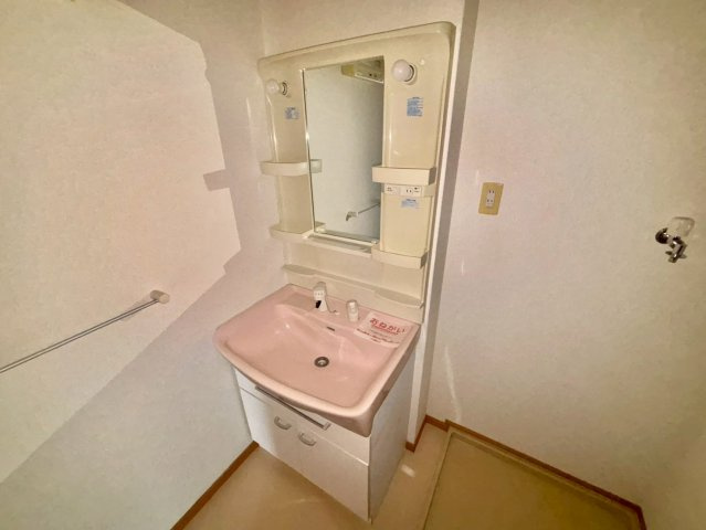 グレイスフルフィールドⅤの独立洗面台
