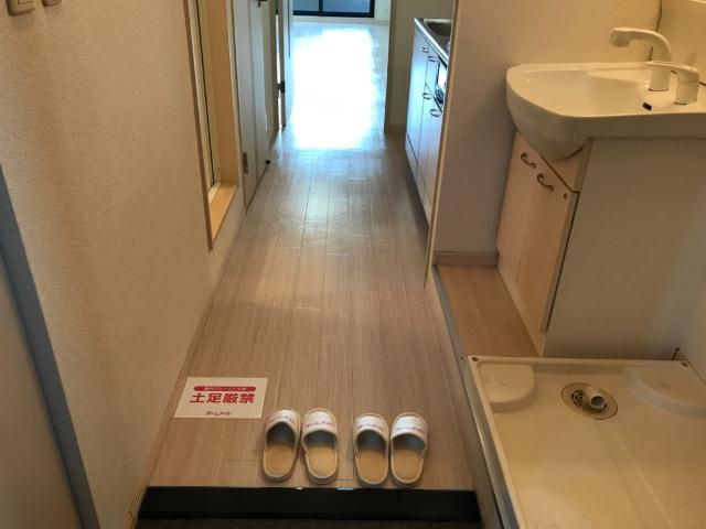 プレジデント・川中の洗面所|玄関