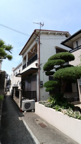 西舞子2丁目貸家