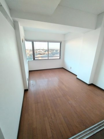 【洋室】 | ラ・フェスタ小山 | 6畳洋室