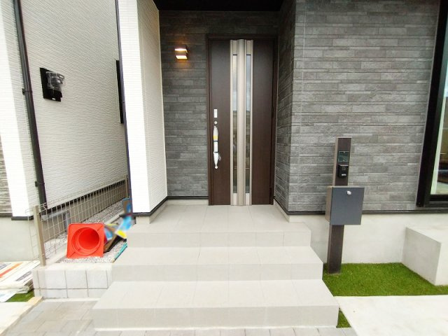 【外観】 | 練馬区南大泉1丁目　新築一戸建住宅　全2棟　(保谷店) | 落ち着いた住環境で子育てを

