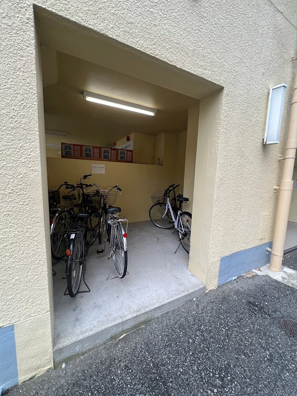 イナオカビル永沢町の外観