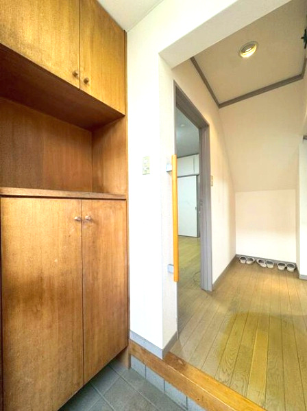 熊谷団地　テラスハウスの玄関