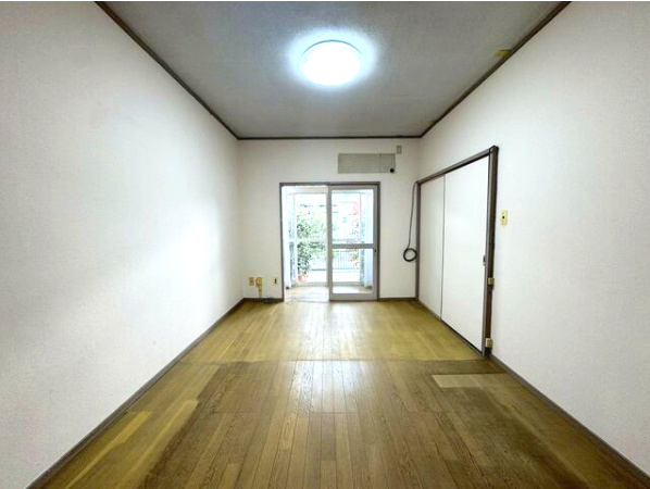 熊谷団地　テラスハウスの居間・リビング