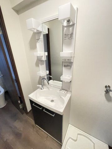 アーティスト神戸三ノ宮ビルの洗面所