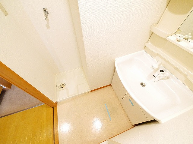 エフラス富雄の設備|洗濯機置き場です