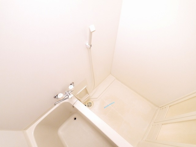 エフラス富雄の浴室|日々の暮らしに欠かせないお風呂です