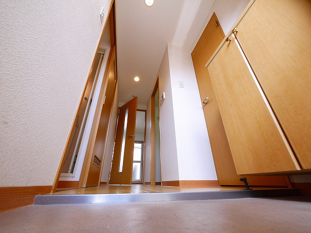 エフラス富雄の玄関|きれいな玄関です