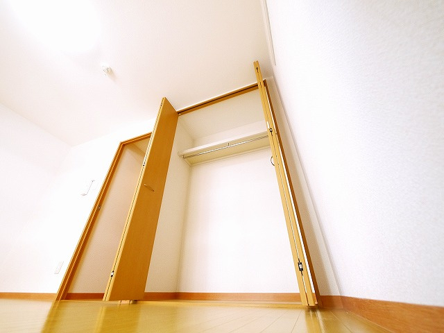 エフラス富雄の収納|ちょっとした収納スペースも充実しています