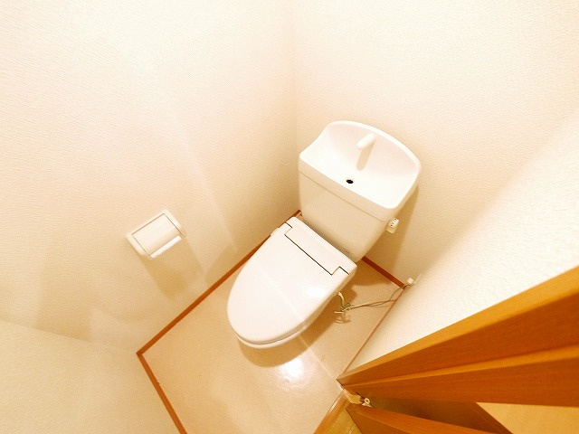 エフラス富雄のトイレ|シンプルで使いやすいトイレです