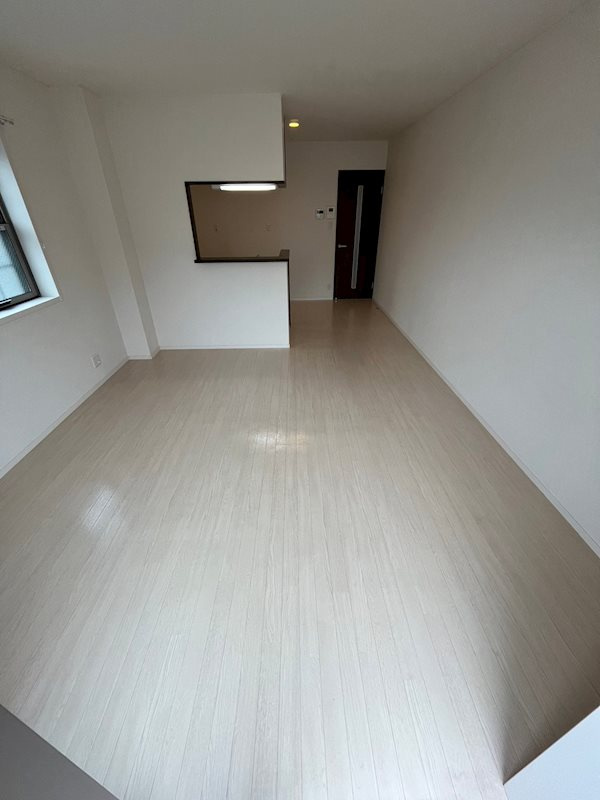 アクエルド野崎通の居間・リビング