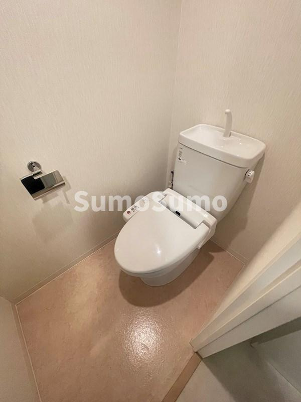 アドバンス神戸湊町のトイレ