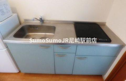 尼崎市開明町２丁目の賃貸マンションのキッチン