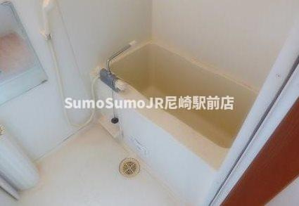 尼崎市開明町２丁目の賃貸マンションの浴室