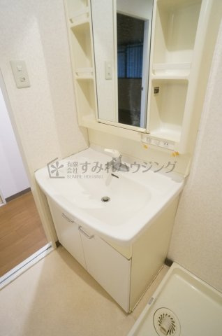 エスペーロ伊丹西の洗面所|参考、同建物・同間取りの号室