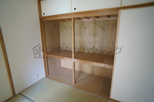 エスペーロ伊丹西の収納|参考、同建物・同間取りの号室