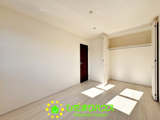 宮代町川端　新築一戸建て　02　リーブルガーデンの収納