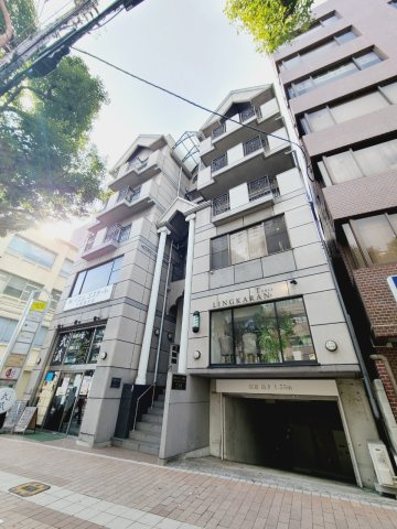 アダチイエムの外観