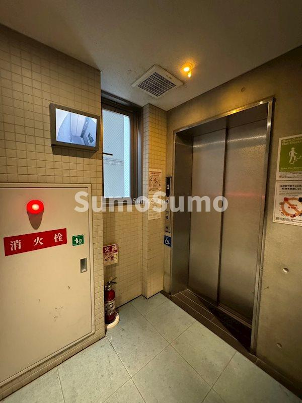 アーデン土佐堀の外観