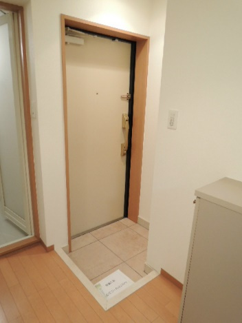 S-FORT神戸三宮北の玄関