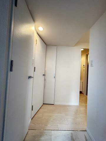 S-RESIDENCE神戸元町の玄関