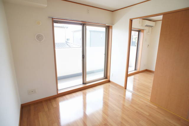 グリーンハイツＭの居間・リビング