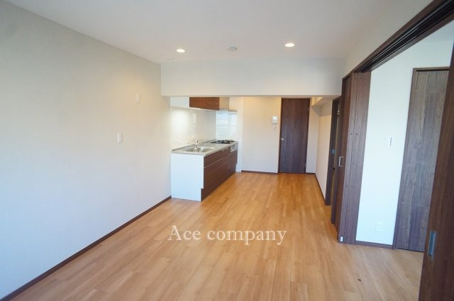 【居間・リビング】 | ファミリーコーポ今福 | 【LDK：約12帖】