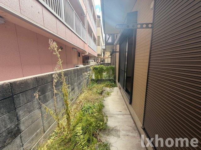 メゾン・ヴィータの庭