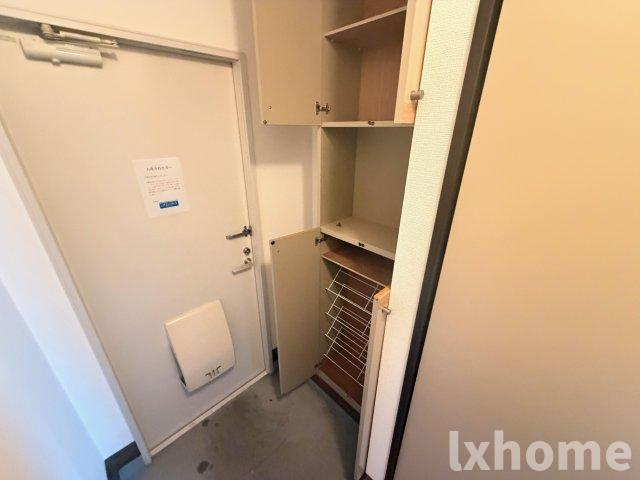 メゾン・ヴィータの玄関